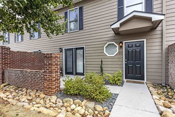 Appearance Of Main Entrance at Smoky Crossing Apartments, Seymour, TN